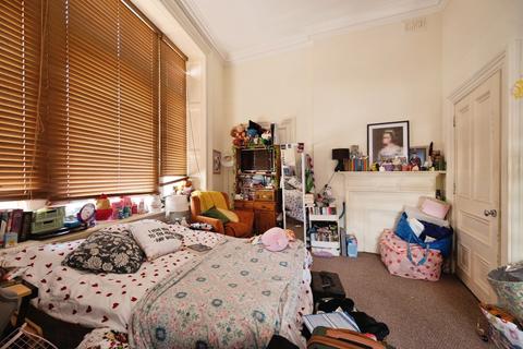 3 bedroom flat for sale, Lord Montgomery Way, Portsmouth, Hampshire, PO1