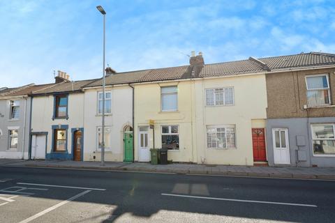 Eastney Road, Southsea, Hampshire, PO4