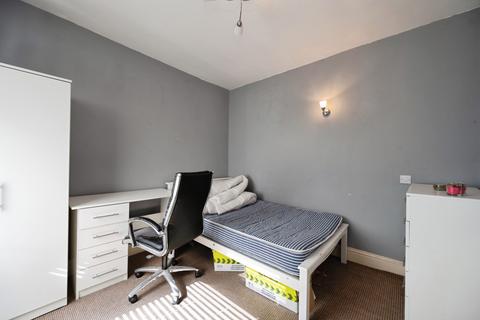 4 bedroom terraced house for sale, Eastney Road, Southsea, Hampshire, PO4