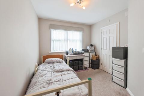 2 bedroom flat for sale, Cotton Road, Portsmouth, Hampshire, PO3