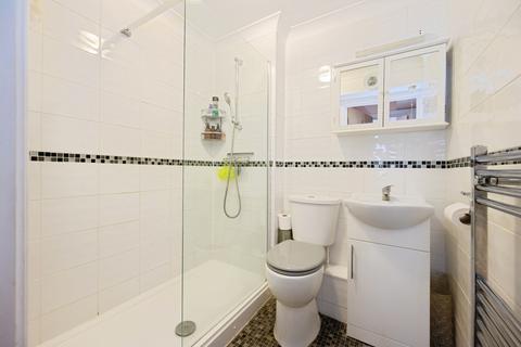 2 bedroom flat for sale, Exmouth Road, Southsea, Hampshire, PO5