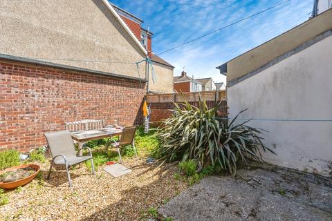 4 bedroom end of terrace house for sale, Aston Road, Southsea, Hampshire, PO4