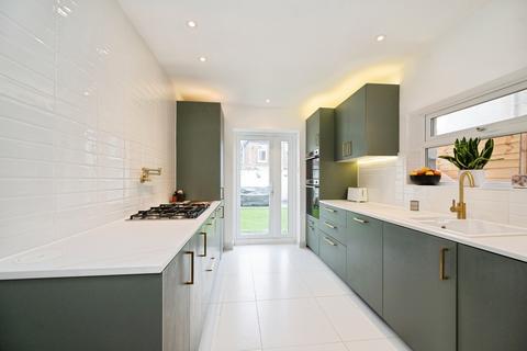 3 bedroom terraced house for sale, Dover Road, Portsmouth, Hampshire, PO3