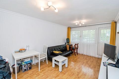 undefined, York Close, Southampton, Hampshire, SO14