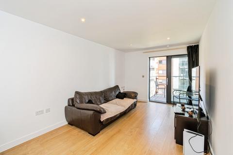 2 bedroom flat for sale, Ocean Way, Southampton, Hampshire, SO14
