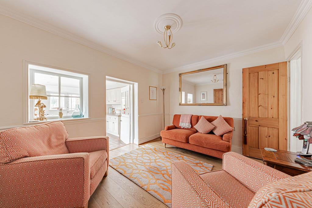 Family Room (2)