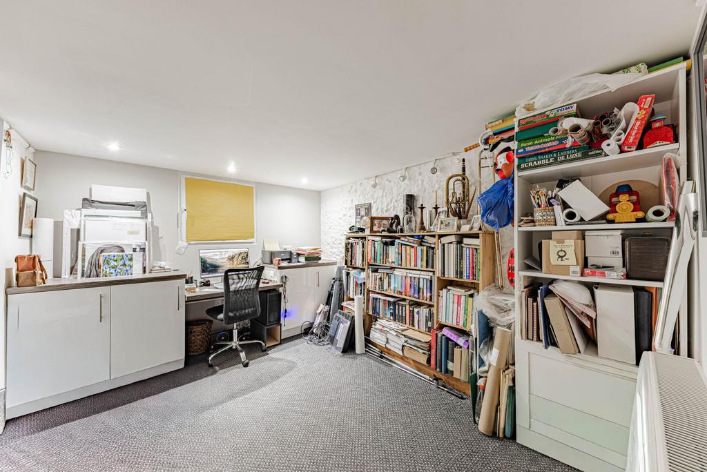 Basement Office Utility W.C (1)