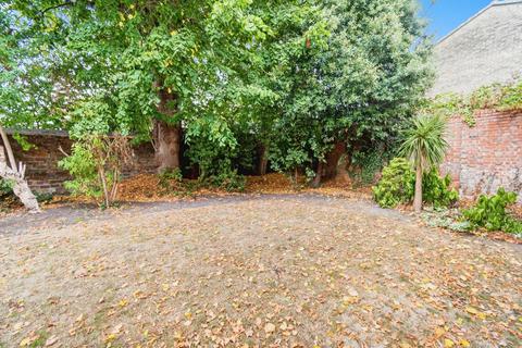 2 bedroom flat for sale, Regents Park Road, SOUTHAMPTON, Hampshire, SO15
