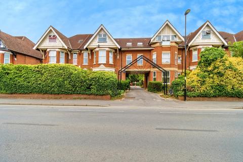 undefined, Hill Lane, Southampton, Hampshire, SO15
