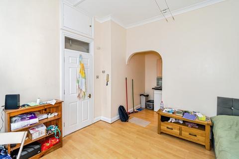 undefined, Hill Lane, Southampton, Hampshire, SO15