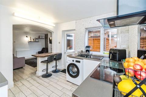 2 bedroom flat for sale, Stafford Road, Southampton, Hampshire, SO15