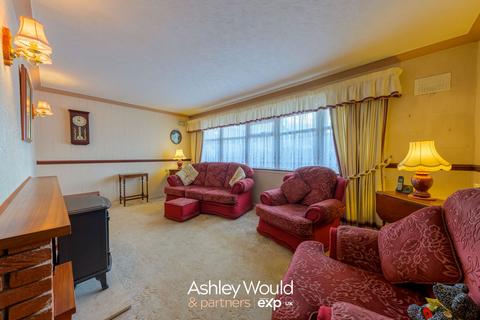 3 bedroom semi-detached house for sale, Mayfield Road, Halesowen B62