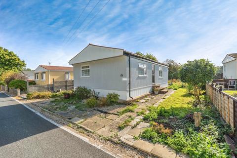 2 bedroom park home for sale, Church Farm Close, Dibden, Southampton, Hampshire, SO45