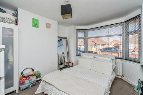 3 bedroom semi-detached house for sale, St. Michaels Road, Totton, Southampton, Hampshire, SO40