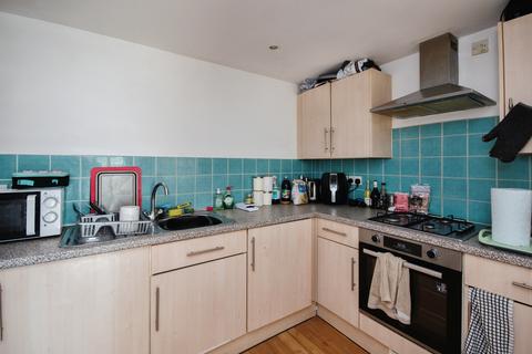 2 bedroom flat for sale, Suffolk Road, Bournemouth, BH2