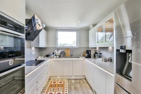 2 bedroom flat for sale, Christchurch Road, Bournemouth, Dorset, BH1