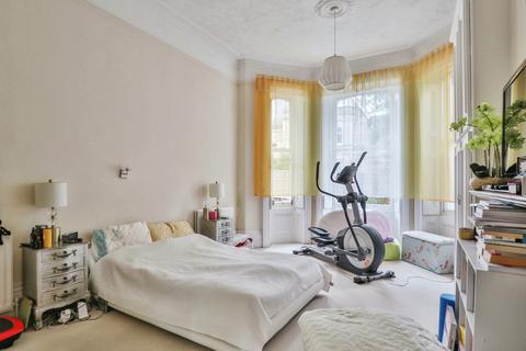 3 bedroom flat for sale, Wimborne Road, BOURNEMOUTH, Dorset, BH2