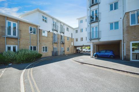Flat - Castle Lane West, Bournemouth, Dorset, BH8