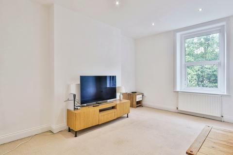3 bedroom flat for sale, Wimborne Road, BOURNEMOUTH, Dorset, BH2