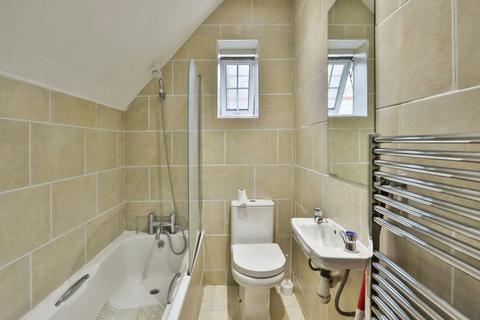 2 bedroom flat for sale, Wimborne Road, BOURNEMOUTH, Dorset, BH2