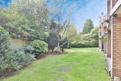 2 bedroom flat for sale, Cavendish Road, Bournemouth, Dorset, BH1
