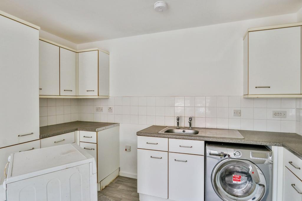 Apartment in Dorset - View 5