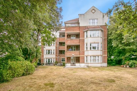 4 bedroom flat for sale, Grove Road, Bournemouth, Dorset, BH1