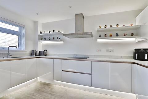 2 bedroom flat for sale, Dean Park Road, BOURNEMOUTH, Dorset, BH1