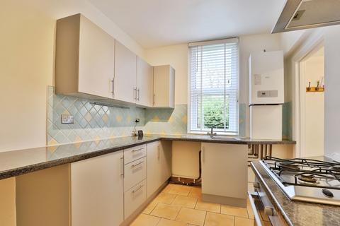 2 bedroom flat for sale, Parkstone Avenue, Lower Parkstone, Poole, Dorset, BH14