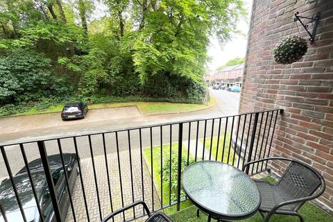 2 bedroom flat for sale, The Topiary, Lower Parkstone, Poole, Dorset, BH14
