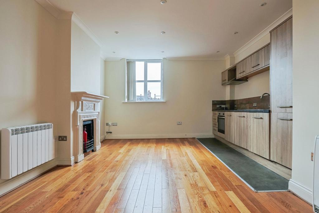 Kitchen/Lounge