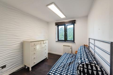 2 bedroom flat for sale, Twin Oaks, 306A Spring Road, Southampton, Hampshire, SO19