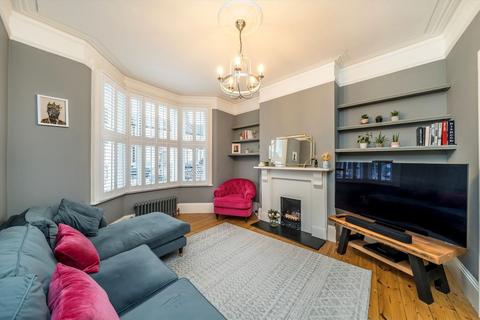 3 bedroom house to rent, Felday Road, London SE13