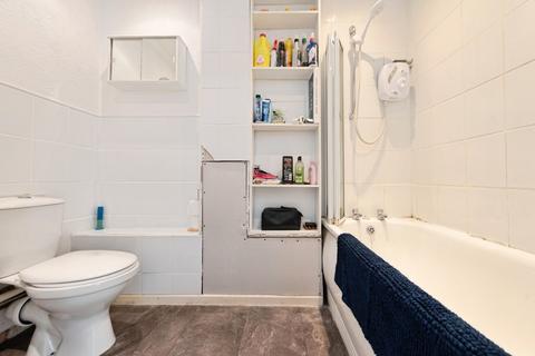 2 bedroom flat for sale, Tickleford Drive, SOUTHAMPTON, Hampshire, SO19