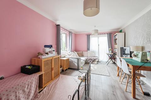 2 bedroom flat for sale, Bursledon Road, SOUTHAMPTON, Hampshire, SO19