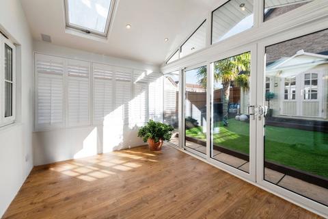 3 bedroom end of terrace house for sale, Barrow Down Gardens, Southampton, Hampshire, SO19