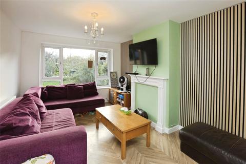 4 bedroom semi-detached house for sale, Woodlands Close, Sarisbury Green, Southampton, Hampshire, SO31