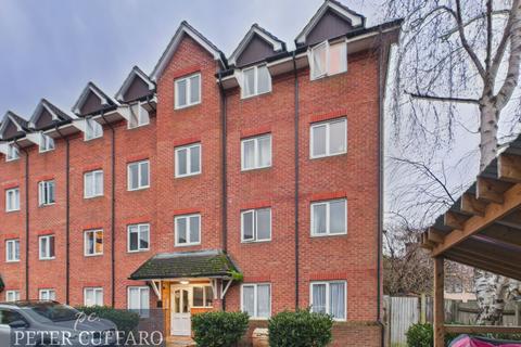 Crane Mead, Ware SG12