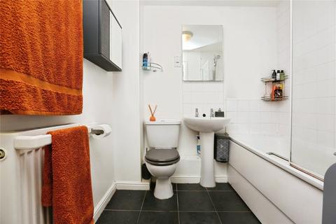 2 bedroom flat for sale, West End Road, SOUTHAMPTON, Hampshire, SO18