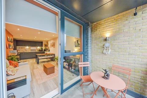 2 bedroom apartment for sale, Town Centre, Hatfield, AL10