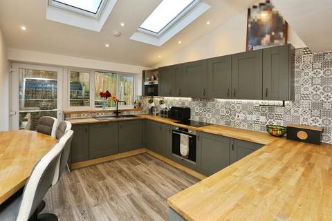 3 bedroom terraced house for sale, Shooters Hill Close, Southampton, Hampshire, SO19