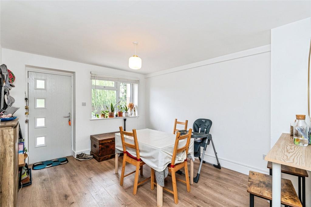 Dimond Close, Southampton, Hampshire, SO18 - View 4