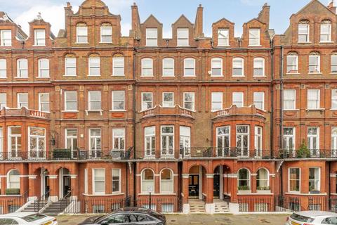Gledhow Gardens, London SW5