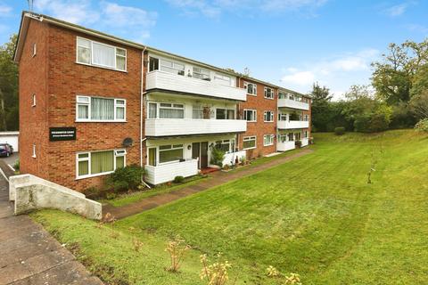 2 bedroom flat for sale, Kingsway, Chandler's Ford, Eastleigh, Hampshire, SO53