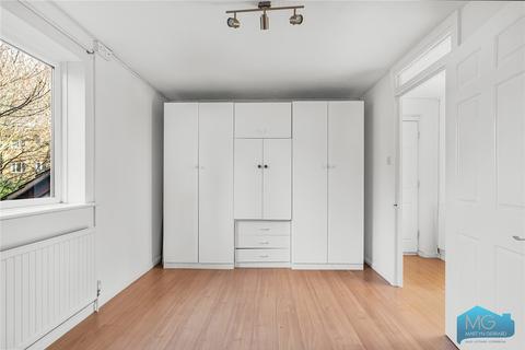 1 bedroom apartment for sale, Laburnum Close, London, N11