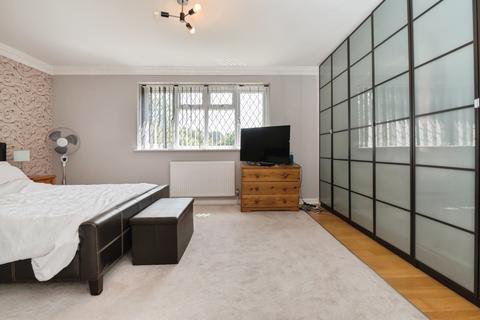 5 bedroom detached house for sale, Guildford Drive, Chandler's Ford, Eastleigh, Hampshire, SO53