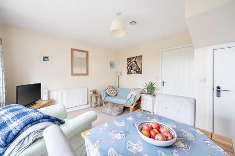 2 bedroom end of terrace house for sale, The Sidings,  Hook Norton,  OX15