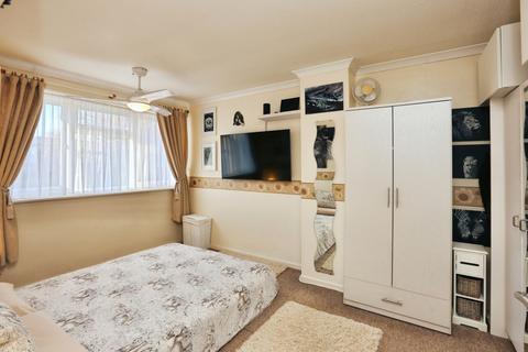 undefined, Milford Gardens, Chandler's Ford, Eastleigh, Hampshire, SO53