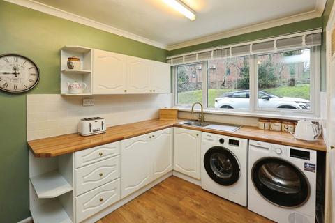 2 bedroom flat for sale, Hiltingbury Road, EASTLEIGH, Hampshire, SO53