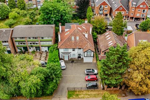 undefined, London Road, St Albans, AL1